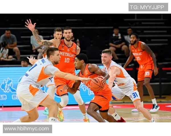 重庆篮球队包夹战术的创新与发展全景解析